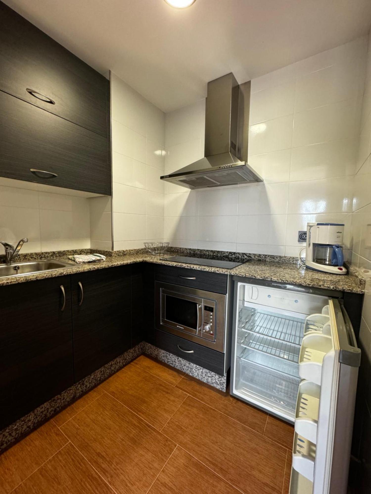 Apartamentos Playa Canelas Санхенхо Экстерьер фото